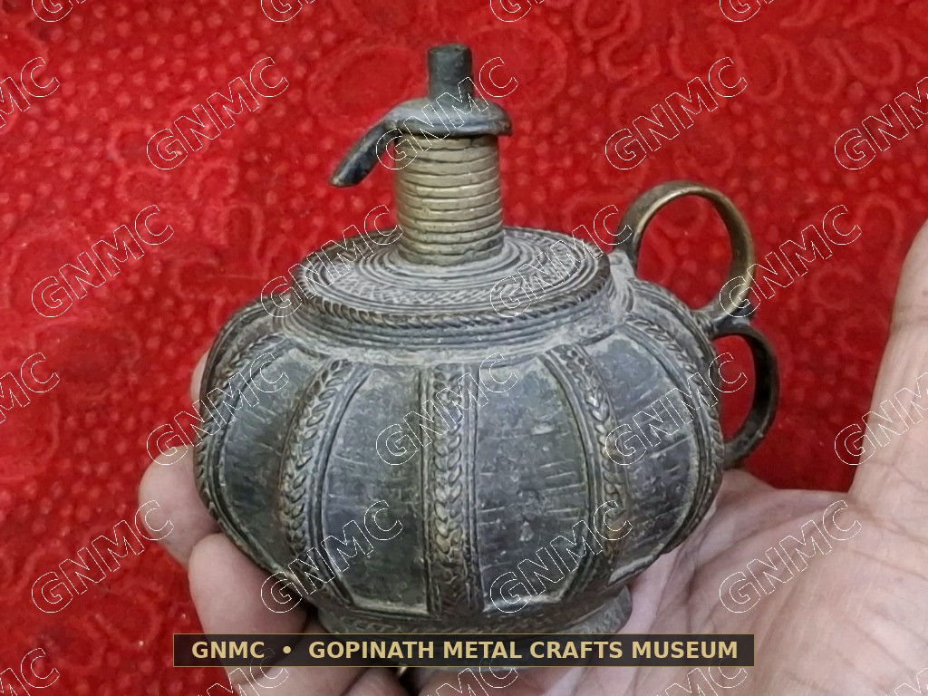 150-Year-Old Traditional Fluted Pumpkin Brass Kerosene Lamp (Dibi)